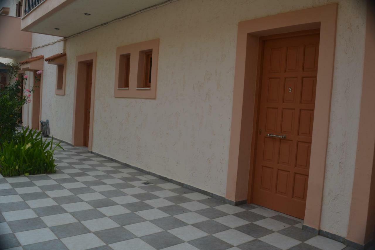 Amaril Apartment Platanes  Exterior photo